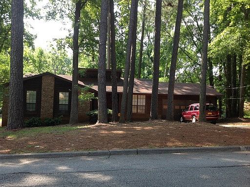 1st image of 1018 Brookwood Dr