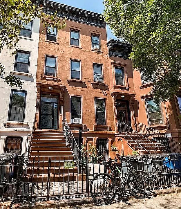 1st image of 887 Lafayette Ave