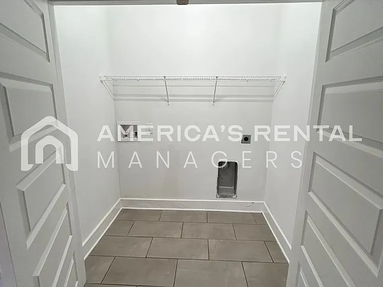 5540 Park Side Rd — Photo 8
