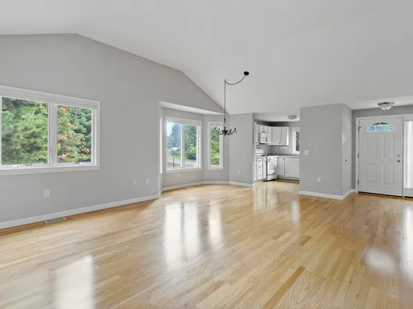 115 Pine Hill Boulevard, Mashpee, MA 02649