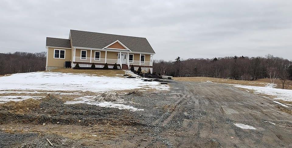 1st image of 55 Winters Ln