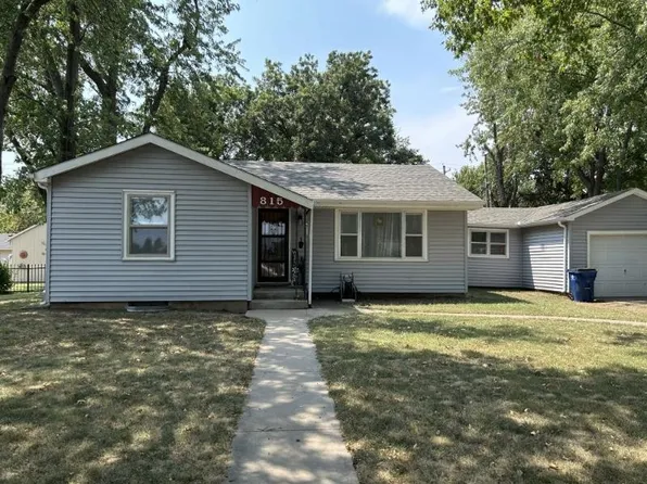815 N Main St, Garden Plain, KS 67050