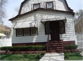 11227 S Wallace St, Chicago, IL