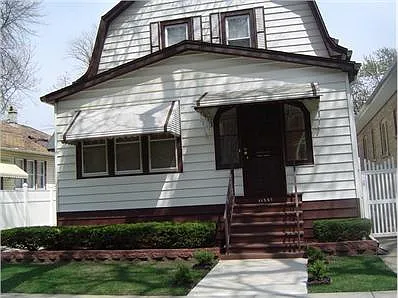 11227 S Wallace St photo 1