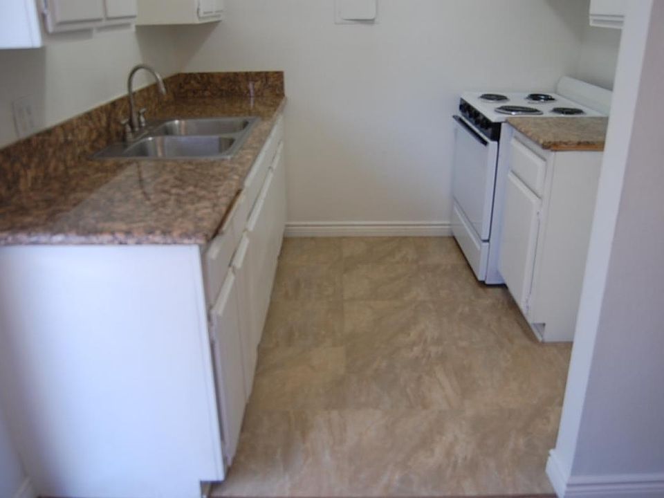 Kitchen & Granite counter top