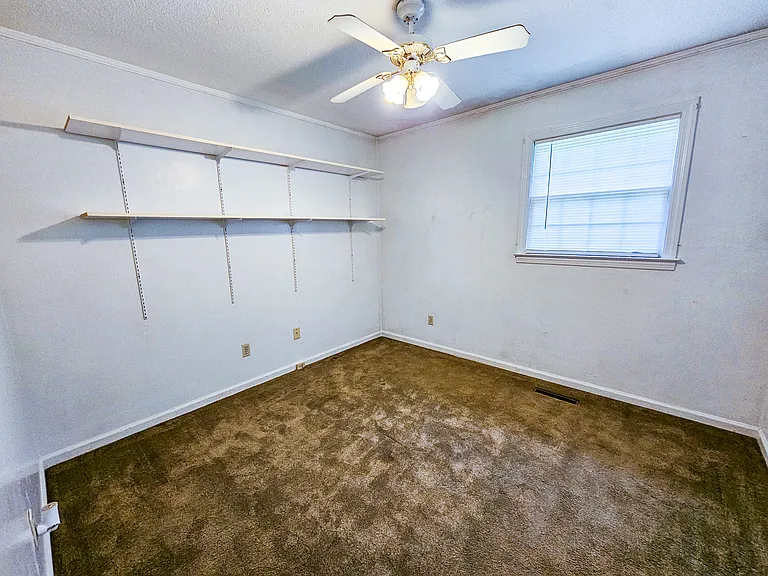 213 Otis Rd — Photo 14