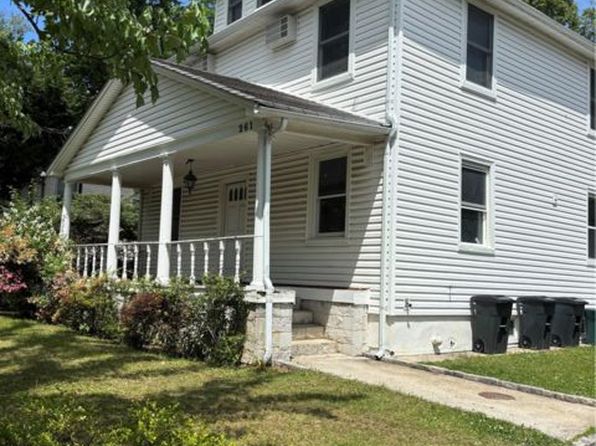 261 Schenck Ave Floor 2
