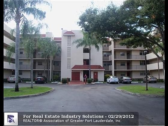 1st image of 1911 Sabal Palm Dr APT 103