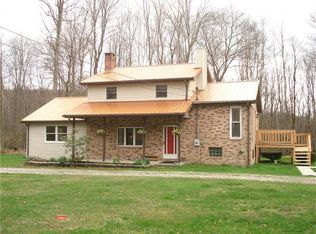 180 Tall Oaks Rd, Farmington, PA 15437