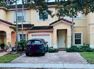 4110 NE 24th St, Homestead, FL 33033