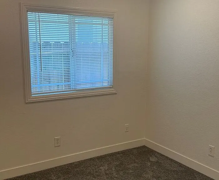 21743 Princeton St #8 — Photo 9