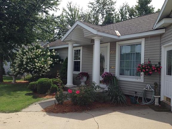 2nd image of 265 Standish St