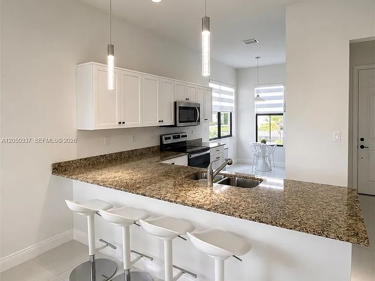 5487 Cassidy Ln — Photo 4