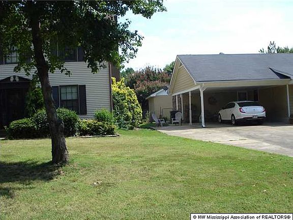 3rd image of 869 Birchfield Pl
