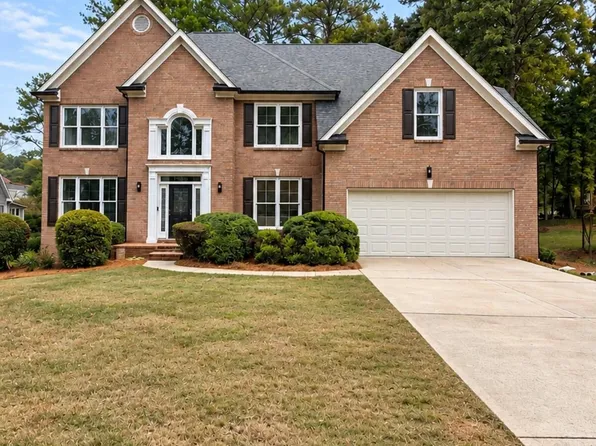 7406 Harbor Gln, Stone Mountain, GA 30087