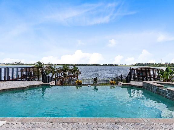 3rd image of 10273 COVE LAKE DRIVE
