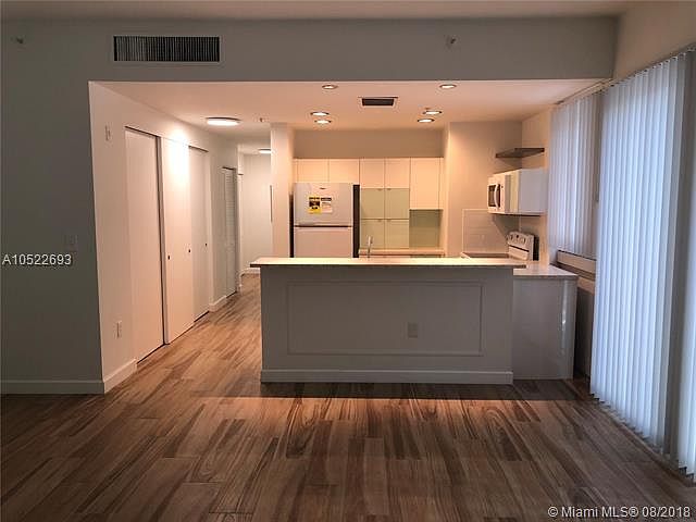 1st image of 1125 West Ave APT 6