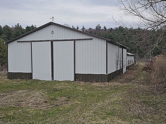 5th image of 290 Griggs Rd
