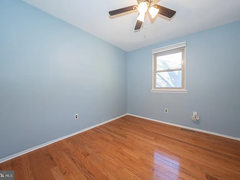 403 Woodside Cir — Photo 14