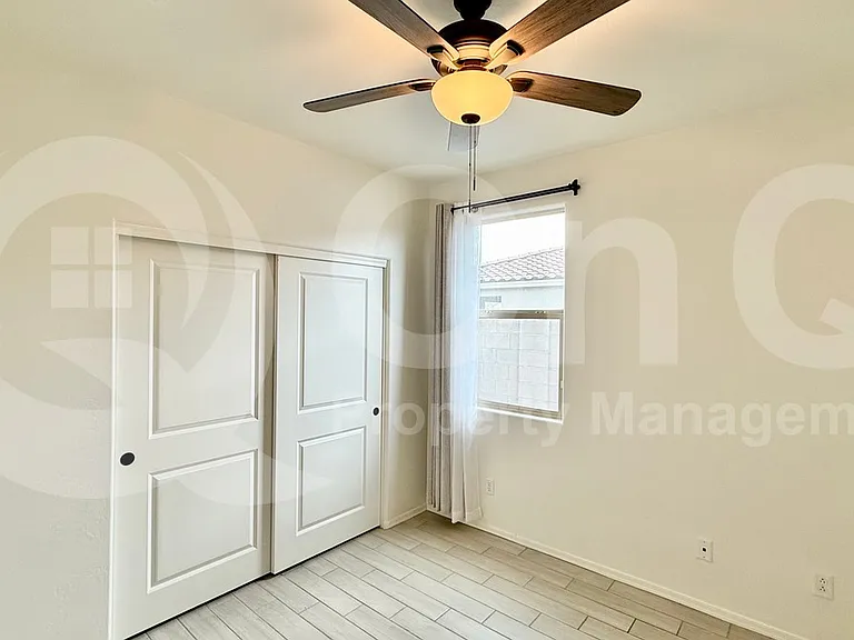 3403 W Pollack St — Photo 11