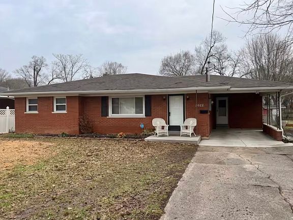 3rd image of 2022 Lynn Lea Rd