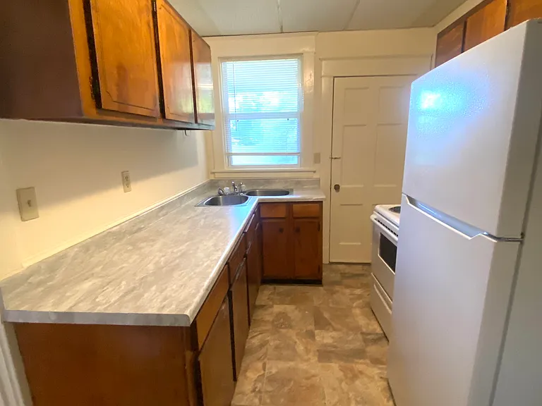 103 Jefferson St #1 — Photo 11