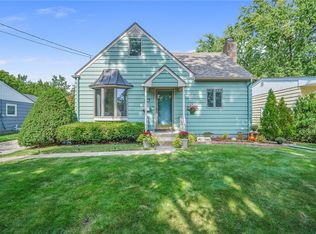 2720 Thompson Ave, Des Moines, IA 50317