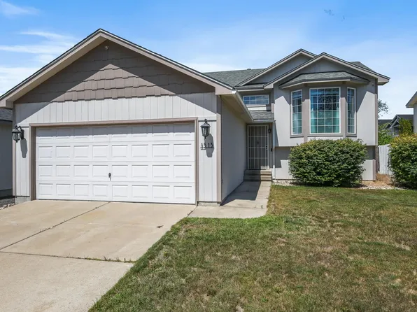 1513 E Calkins Ave, Spokane, WA 99217