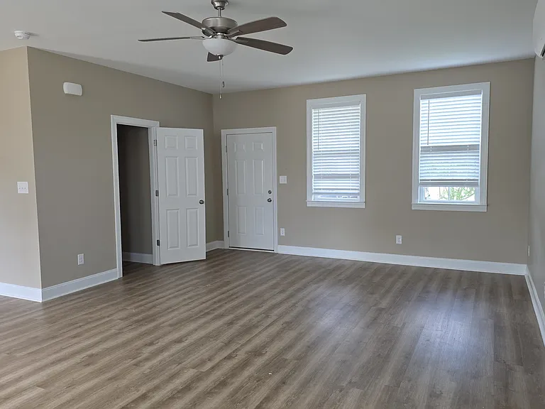 201 Tucker House Ln — Photo 24