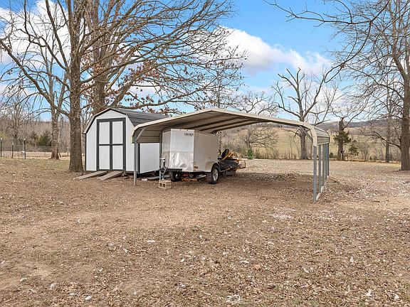 2nd image of 15740 N Highway 7