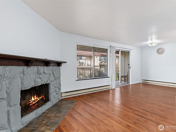 5th image of 1005 S Pearl Street #C1