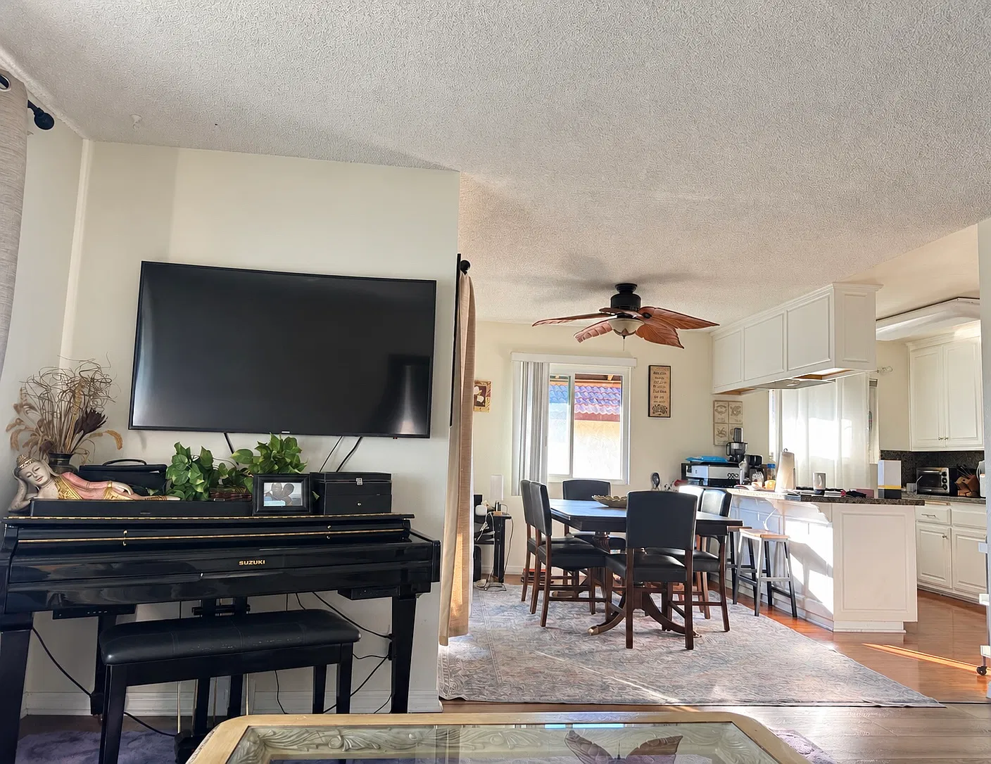 2155 Canyon Dr — Photo 4