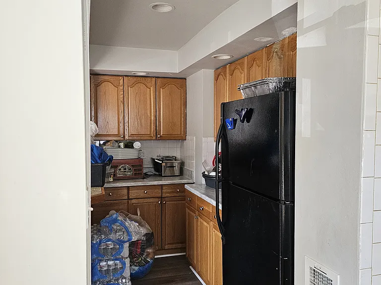 7028 Aberdeen Rd — Photo 9