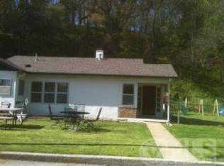 703 Mill St, Seneca, MO 64865