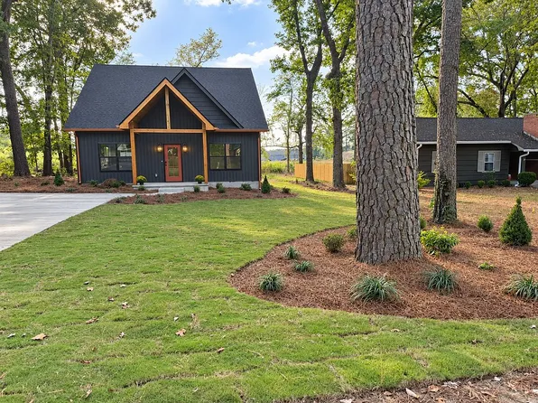 303 Charles Rd, Chatsworth, GA 30705