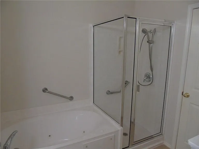 16100 Great Oaks Dr #4103 — Photo 13