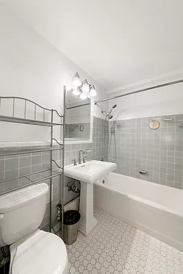 Sold by Akam Sales and Brokerage | media 8