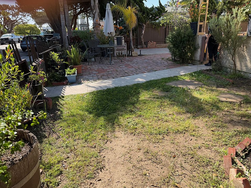 2nd image of 4837 7th St