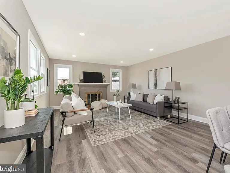 1914 Midland Rd #2 — Photo 8