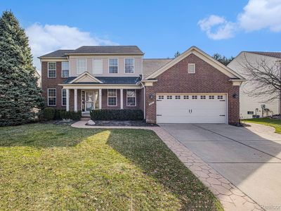 252 Valley Stream Dr, Holly, MI, 48442