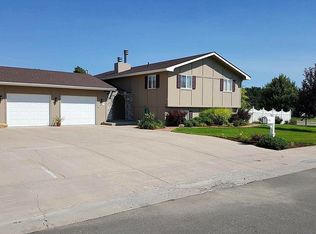 701 Seminole Dr, Mccook, NE 69001