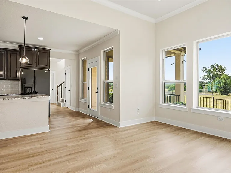 9507 McKnight Loop — Photo 14