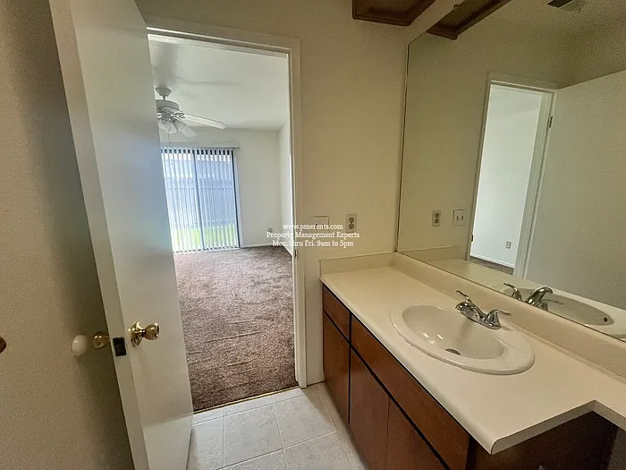6019 Carolina Cir — Photo 20
