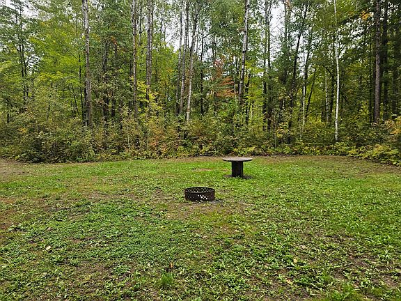 3rd image of 20012 Nature Trl