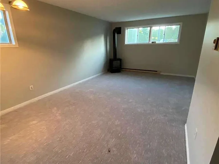 602 Park St N #1 — Photo 8