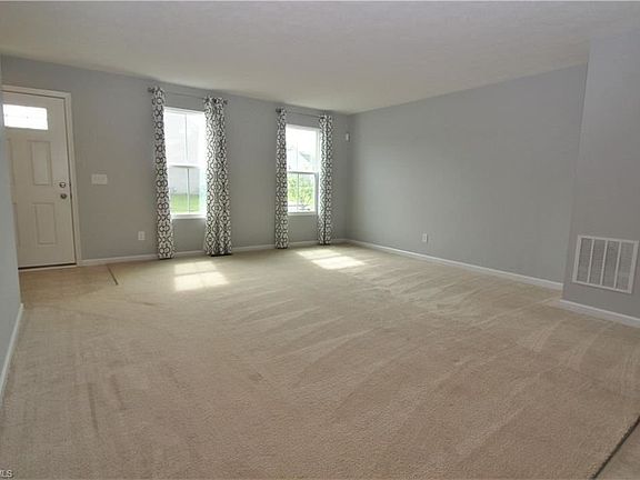 2nd image of 4993 Misty Glen Ln