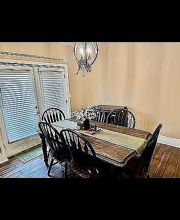 4th image of 1723 Guy St