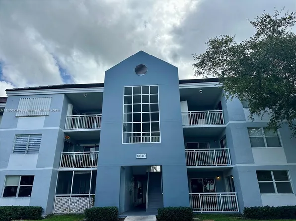 8640 SW 212th St APT 307, Cutler Bay, FL 33189