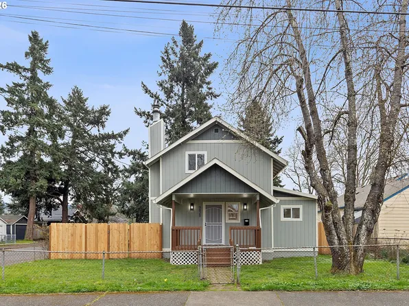 9828 SE Ellis St, Portland, OR 97266