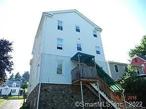 2 bed, 1.0 bath, 1068 sqft, $1,325 — Photo 2